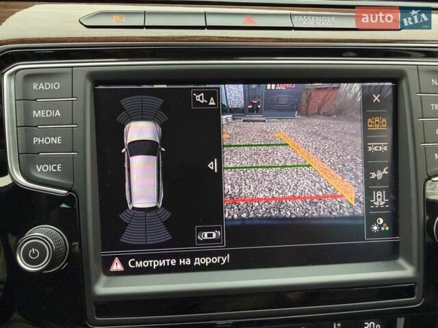 Синий Фольксваген Пассат, объемом двигателя 1.97 л и пробегом 208 тыс. км за 15999 $, фото 54 на Automoto.ua