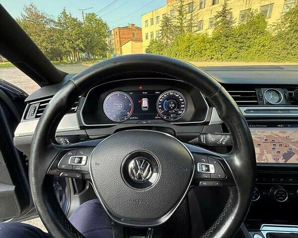 Синій Фольксваген Пассат, об'ємом двигуна 2 л та пробігом 233 тис. км за 13500 $, фото 11 на Automoto.ua