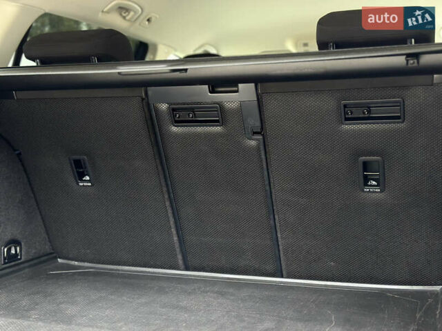 Синій Фольксваген Пассат, об'ємом двигуна 2 л та пробігом 287 тис. км за 15900 $, фото 75 на Automoto.ua