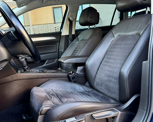 Синий Фольксваген Пассат, объемом двигателя 1.97 л и пробегом 377 тыс. км за 15000 $, фото 24 на Automoto.ua