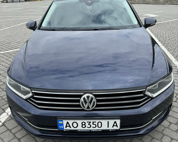 Синий Фольксваген Пассат, объемом двигателя 1.97 л и пробегом 290 тыс. км за 14400 $, фото 1 на Automoto.ua