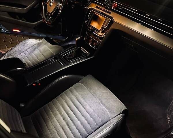 Синій Фольксваген Пассат, об'ємом двигуна 1.97 л та пробігом 250 тис. км за 16300 $, фото 17 на Automoto.ua
