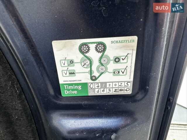 Синій Фольксваген Пассат, об'ємом двигуна 1.97 л та пробігом 169 тис. км за 17200 $, фото 28 на Automoto.ua