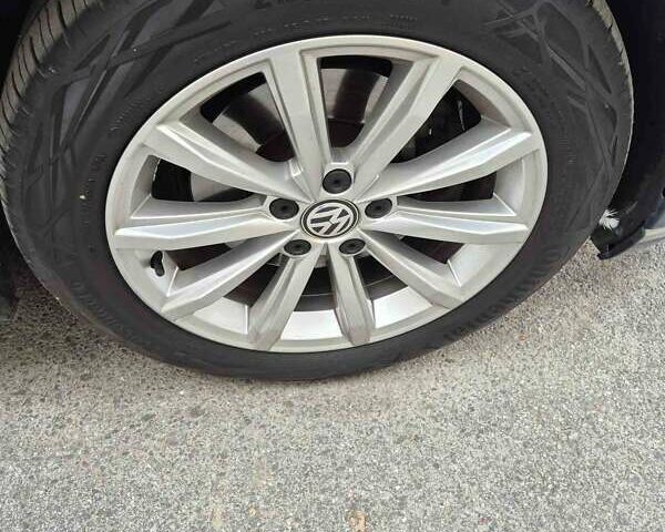 Синий Фольксваген Пассат, объемом двигателя 1.97 л и пробегом 209 тыс. км за 16500 $, фото 41 на Automoto.ua