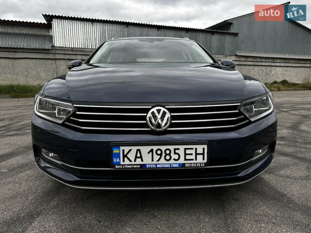 Синій Фольксваген Пассат, об'ємом двигуна 1.97 л та пробігом 169 тис. км за 17200 $, фото 1 на Automoto.ua