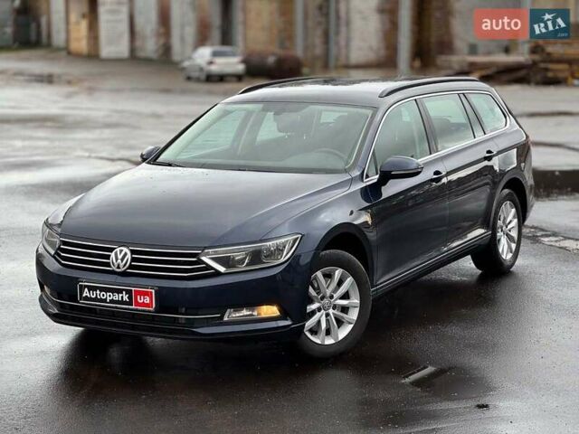 Синий Фольксваген Пассат, объемом двигателя 1.8 л и пробегом 238 тыс. км за 15790 $, фото 2 на Automoto.ua