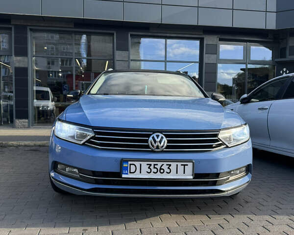Синій Фольксваген Пассат, об'ємом двигуна 2 л та пробігом 170 тис. км за 10900 $, фото 3 на Automoto.ua