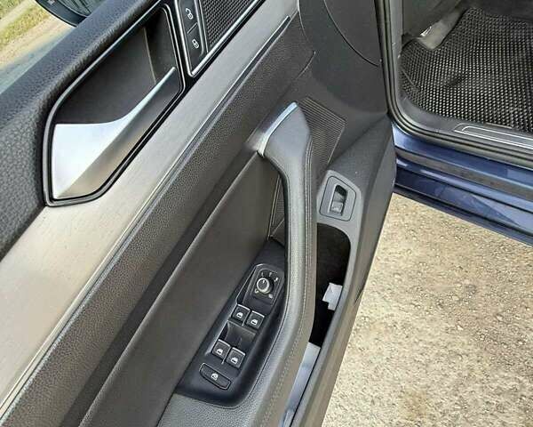 Синій Фольксваген Пассат, об'ємом двигуна 2 л та пробігом 233 тис. км за 15800 $, фото 7 на Automoto.ua