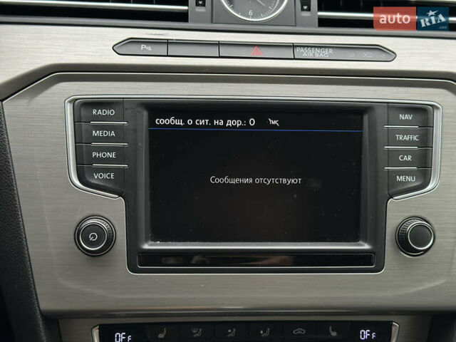 Синій Фольксваген Пассат, об'ємом двигуна 2 л та пробігом 287 тис. км за 15900 $, фото 95 на Automoto.ua