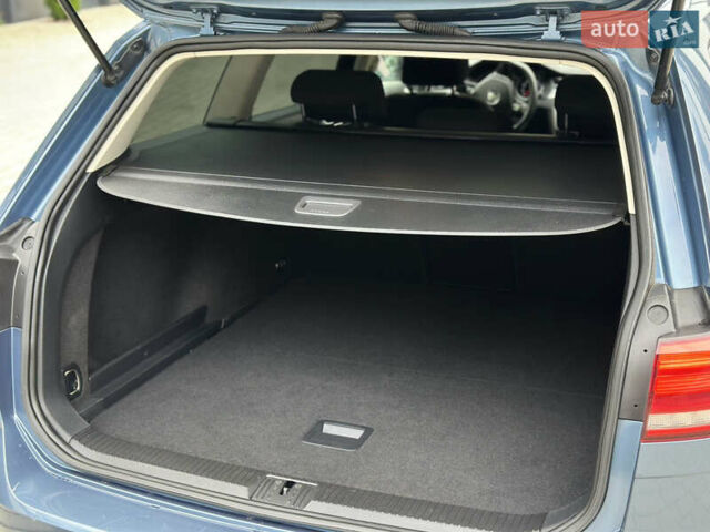 Синій Фольксваген Пассат, об'ємом двигуна 2 л та пробігом 287 тис. км за 15900 $, фото 71 на Automoto.ua