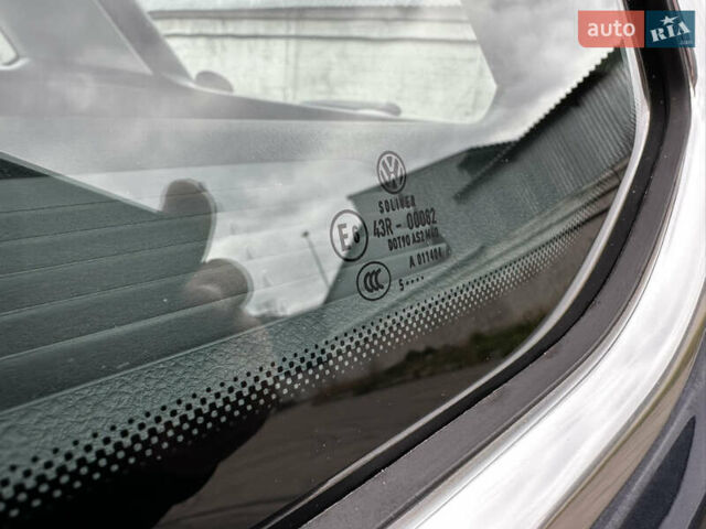 Синій Фольксваген Пассат, об'ємом двигуна 1.97 л та пробігом 169 тис. км за 17200 $, фото 22 на Automoto.ua