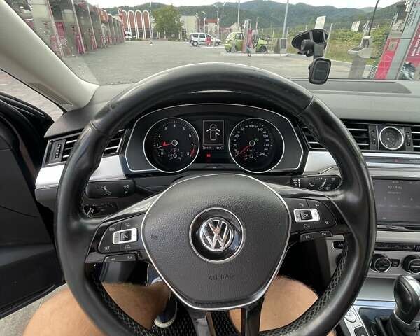 Синий Фольксваген Пассат, объемом двигателя 1.8 л и пробегом 269 тыс. км за 14300 $, фото 11 на Automoto.ua