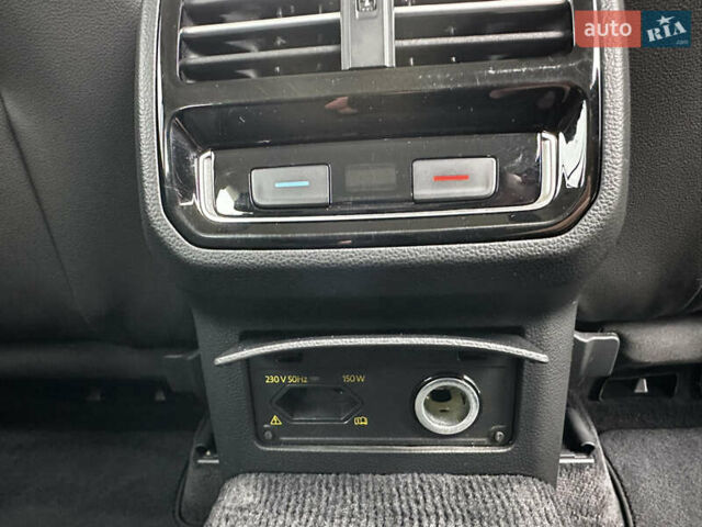 Синій Фольксваген Пассат, об'ємом двигуна 1.97 л та пробігом 169 тис. км за 17200 $, фото 56 на Automoto.ua