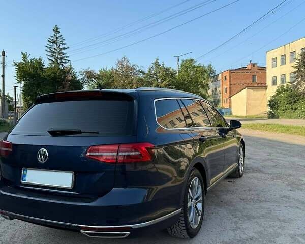 Синій Фольксваген Пассат, об'ємом двигуна 2 л та пробігом 233 тис. км за 15800 $, фото 2 на Automoto.ua