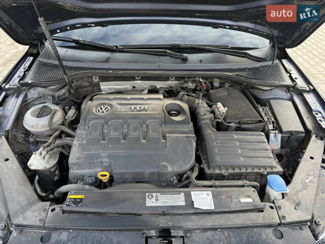 Синій Фольксваген Пассат, об'ємом двигуна 1.6 л та пробігом 320 тис. км за 11600 $, фото 14 на Automoto.ua