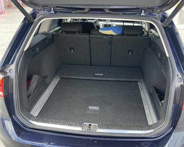 Синий Фольксваген Пассат, объемом двигателя 1.8 л и пробегом 269 тыс. км за 14300 $, фото 4 на Automoto.ua