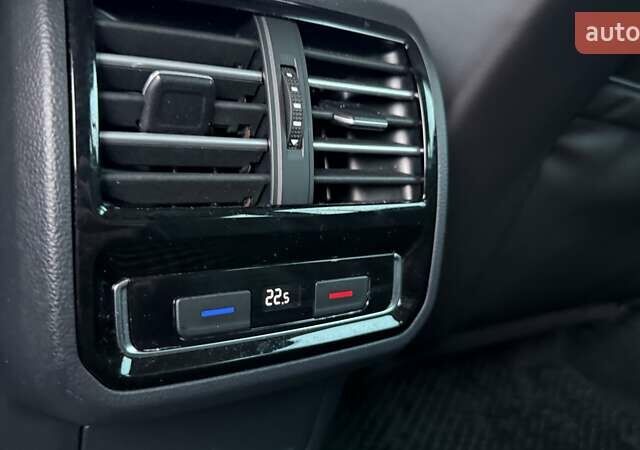 Синий Фольксваген Пассат, объемом двигателя 1.97 л и пробегом 227 тыс. км за 15900 $, фото 24 на Automoto.ua