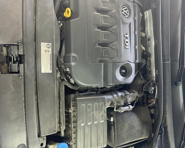 Синий Фольксваген Пассат, объемом двигателя 1.97 л и пробегом 380 тыс. км за 14999 $, фото 32 на Automoto.ua