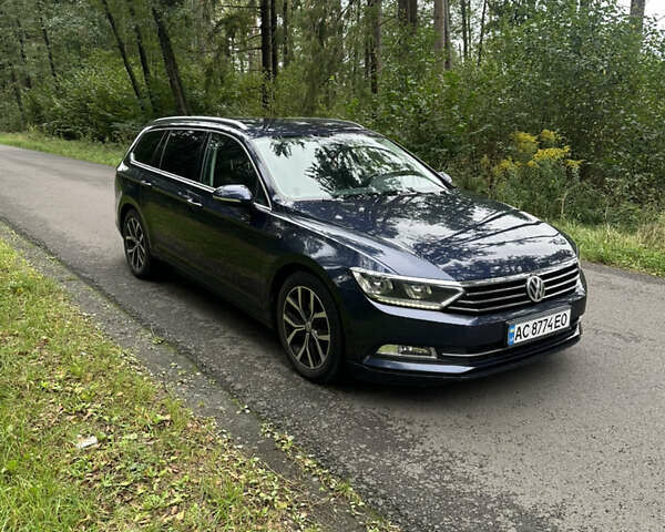 Синий Фольксваген Пассат, объемом двигателя 1.6 л и пробегом 286 тыс. км за 12800 $, фото 6 на Automoto.ua