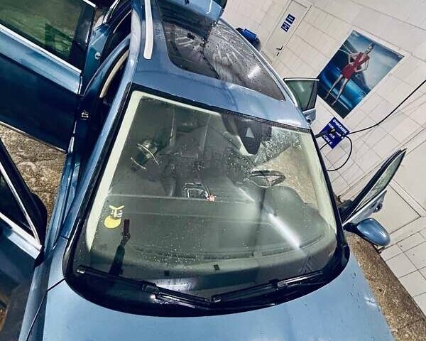 Синій Фольксваген Пассат, об'ємом двигуна 1.97 л та пробігом 250 тис. км за 16300 $, фото 9 на Automoto.ua