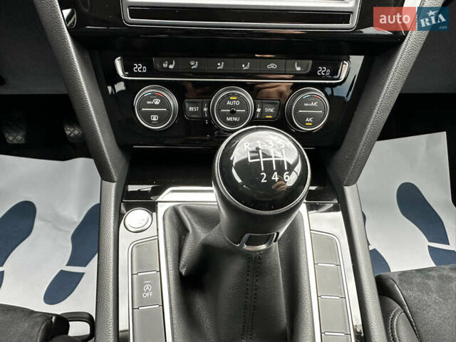 Синій Фольксваген Пассат, об'ємом двигуна 1.97 л та пробігом 169 тис. км за 17200 $, фото 63 на Automoto.ua