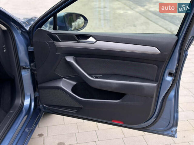 Синій Фольксваген Пассат, об'ємом двигуна 2 л та пробігом 287 тис. км за 15900 $, фото 49 на Automoto.ua