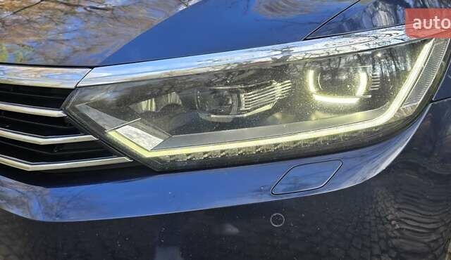 Синій Фольксваген Пассат, об'ємом двигуна 1.97 л та пробігом 292 тис. км за 14800 $, фото 9 на Automoto.ua