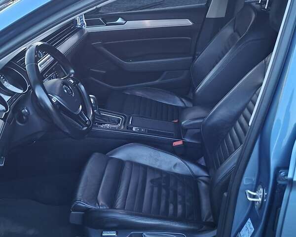 Синій Фольксваген Пассат, об'ємом двигуна 1.97 л та пробігом 270 тис. км за 14400 $, фото 34 на Automoto.ua