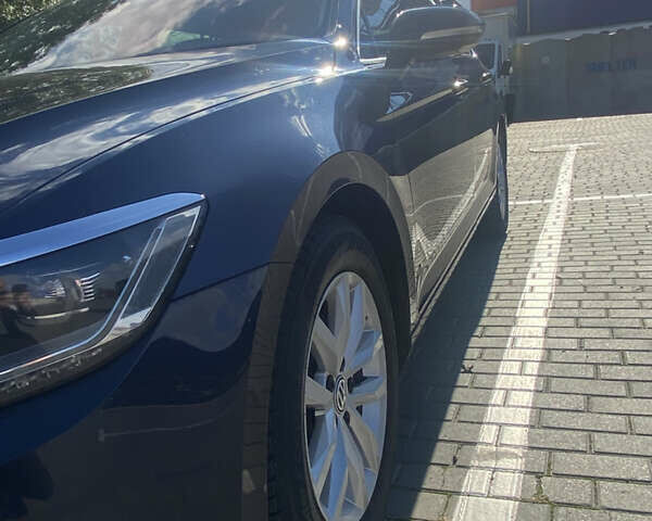 Синий Фольксваген Пассат, объемом двигателя 1.97 л и пробегом 380 тыс. км за 14999 $, фото 11 на Automoto.ua