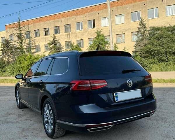 Синій Фольксваген Пассат, об'ємом двигуна 2 л та пробігом 233 тис. км за 15800 $, фото 3 на Automoto.ua