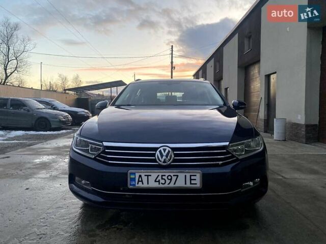Синій Фольксваген Пассат, об'ємом двигуна 1.6 л та пробігом 244 тис. км за 13200 $, фото 3 на Automoto.ua