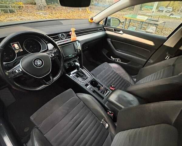 Синій Фольксваген Пассат, об'ємом двигуна 1.97 л та пробігом 250 тис. км за 16300 $, фото 31 на Automoto.ua