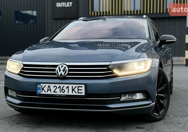 Синий Фольксваген Пассат, объемом двигателя 1.97 л и пробегом 227 тыс. км за 15900 $, фото 39 на Automoto.ua