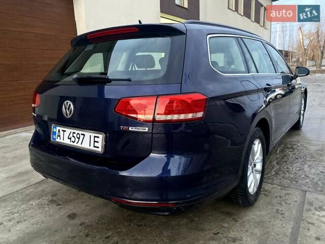 Синій Фольксваген Пассат, об'ємом двигуна 1.6 л та пробігом 244 тис. км за 13200 $, фото 4 на Automoto.ua
