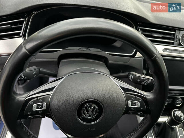 Синій Фольксваген Пассат, об'ємом двигуна 1.97 л та пробігом 169 тис. км за 17200 $, фото 46 на Automoto.ua