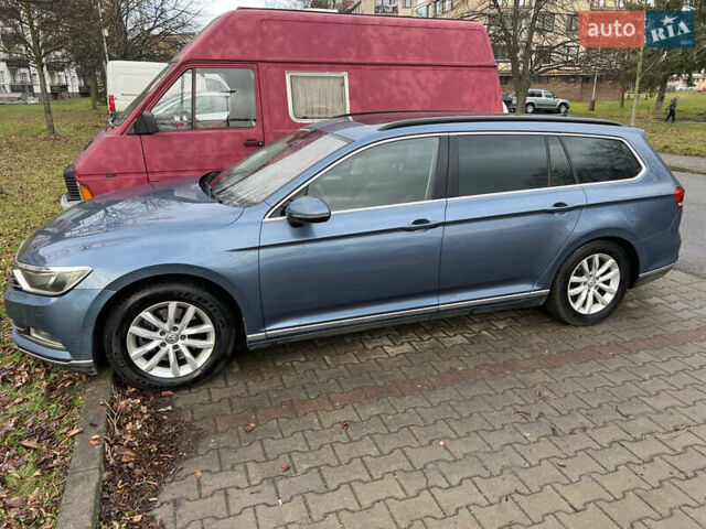 Синий Фольксваген Пассат, объемом двигателя 1.6 л и пробегом 315 тыс. км за 11700 $, фото 2 на Automoto.ua
