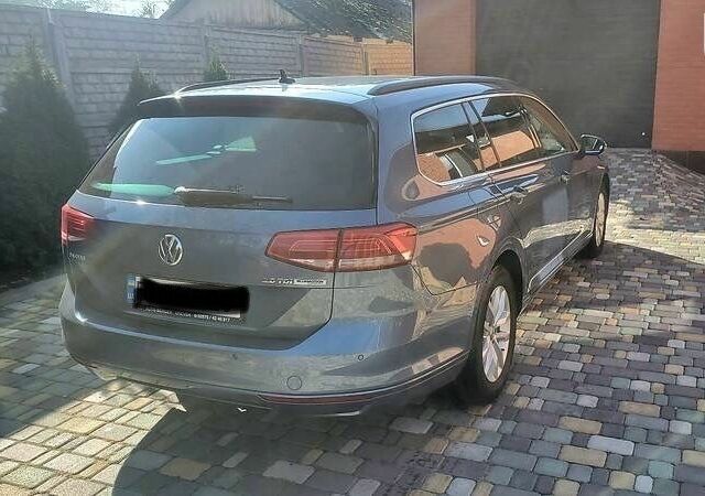 Синий Фольксваген Пассат, объемом двигателя 1.97 л и пробегом 290 тыс. км за 15500 $, фото 2 на Automoto.ua