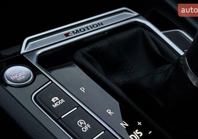 Синий Фольксваген Пассат, объемом двигателя 1.97 л и пробегом 227 тыс. км за 15900 $, фото 3 на Automoto.ua