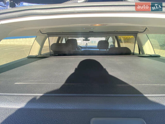 Синий Фольксваген Пассат, объемом двигателя 1.97 л и пробегом 380 тыс. км за 14999 $, фото 3 на Automoto.ua