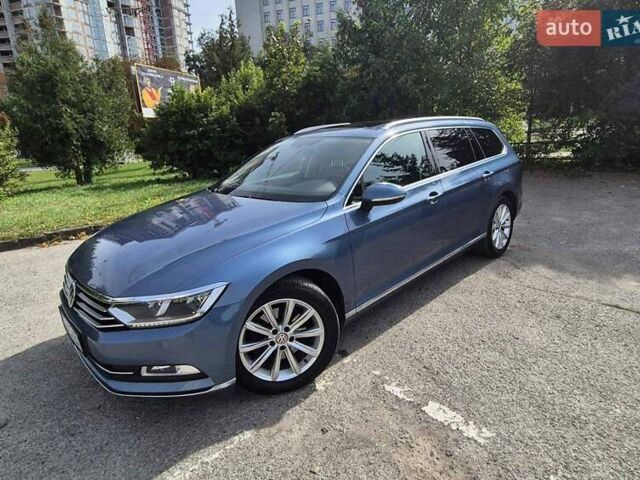 Синий Фольксваген Пассат, объемом двигателя 1.97 л и пробегом 209 тыс. км за 16500 $, фото 10 на Automoto.ua