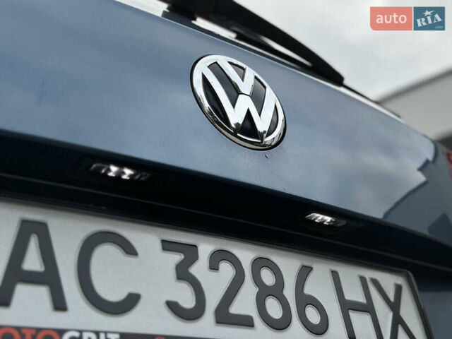 Синій Фольксваген Пассат, об'ємом двигуна 2 л та пробігом 287 тис. км за 15900 $, фото 77 на Automoto.ua