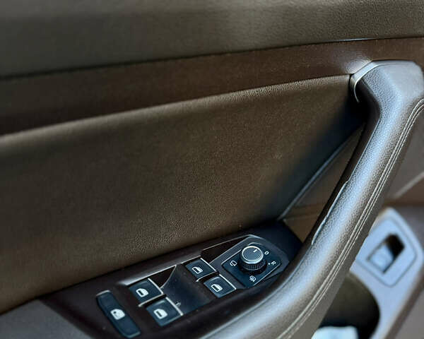 Синий Фольксваген Пассат, объемом двигателя 1.97 л и пробегом 377 тыс. км за 15000 $, фото 25 на Automoto.ua