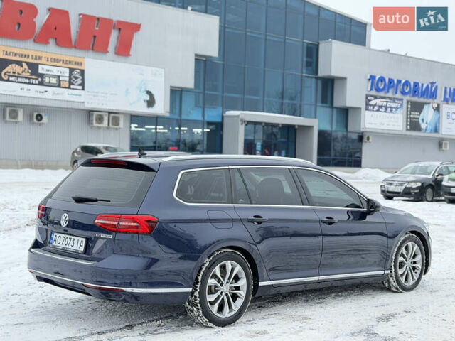 Синий Фольксваген Пассат, объемом двигателя 1.6 л и пробегом 277 тыс. км за 13450 $, фото 11 на Automoto.ua