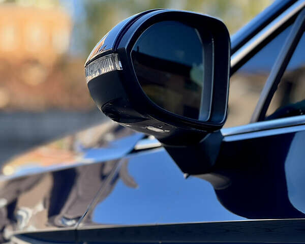 Синий Фольксваген Пассат, объемом двигателя 1.97 л и пробегом 377 тыс. км за 15000 $, фото 6 на Automoto.ua