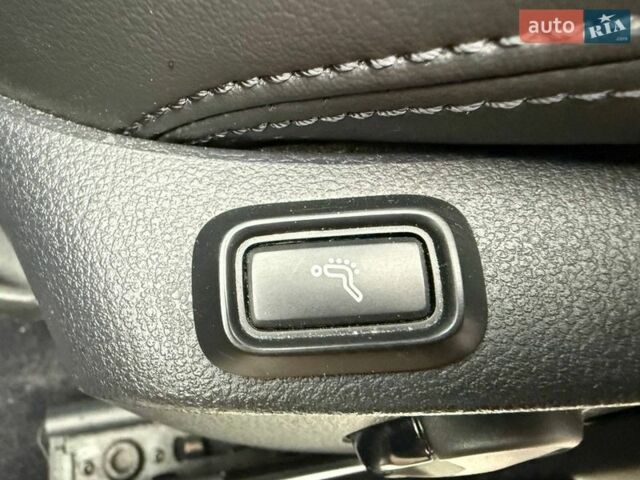 Синий Фольксваген Пассат, объемом двигателя 1.97 л и пробегом 208 тыс. км за 15999 $, фото 68 на Automoto.ua