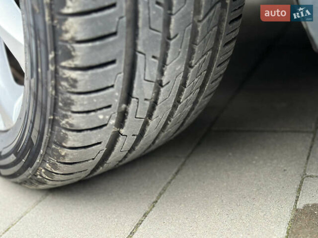 Синій Фольксваген Пассат, об'ємом двигуна 2 л та пробігом 287 тис. км за 15900 $, фото 18 на Automoto.ua