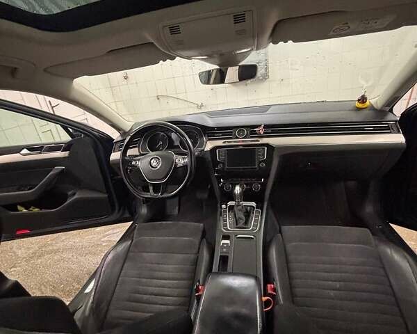 Синій Фольксваген Пассат, об'ємом двигуна 1.97 л та пробігом 250 тис. км за 16300 $, фото 1 на Automoto.ua