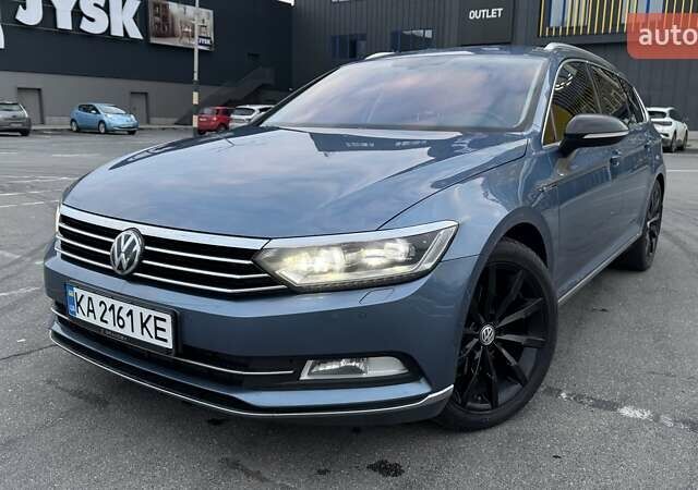 Синий Фольксваген Пассат, объемом двигателя 1.97 л и пробегом 227 тыс. км за 15900 $, фото 34 на Automoto.ua