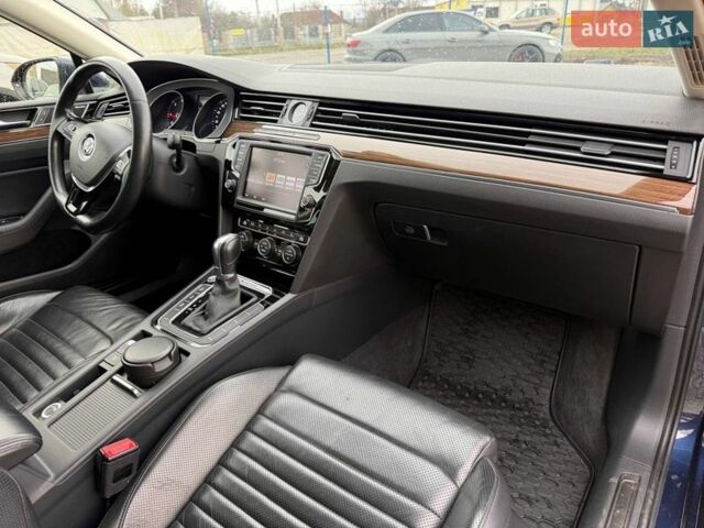 Синий Фольксваген Пассат, объемом двигателя 1.97 л и пробегом 208 тыс. км за 15999 $, фото 23 на Automoto.ua