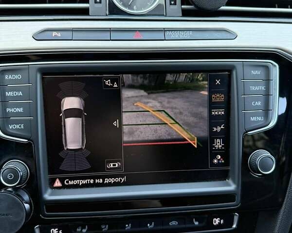 Синій Фольксваген Пассат, об'ємом двигуна 2 л та пробігом 233 тис. км за 15800 $, фото 14 на Automoto.ua